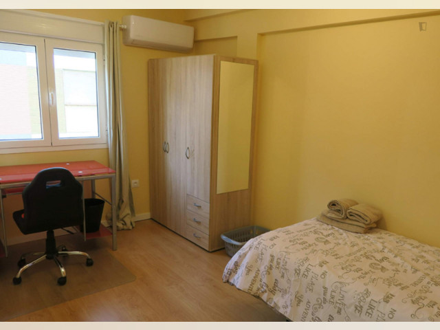 Spain furnished Room in Andalucia, Seville