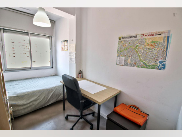 Spain furnished Room in Valencia, Valencia