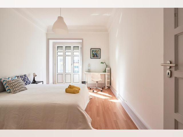 Portugal furnished Room in Lisboa-Tagus Valley, Lisbon