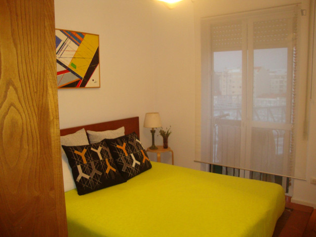 Portugal furnished Room in Porto-North Portugal, Porto Oporto