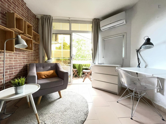 Spain furnished Room in Catalonia, Barcelona