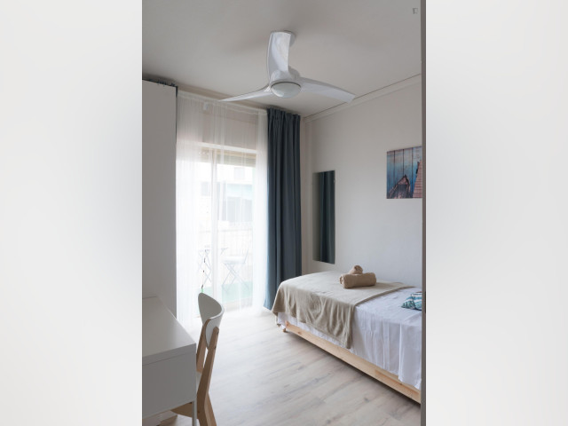 Spain furnished Room in Valencia, Alicante