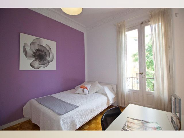 Spain furnished Room in Madrid, Madrid