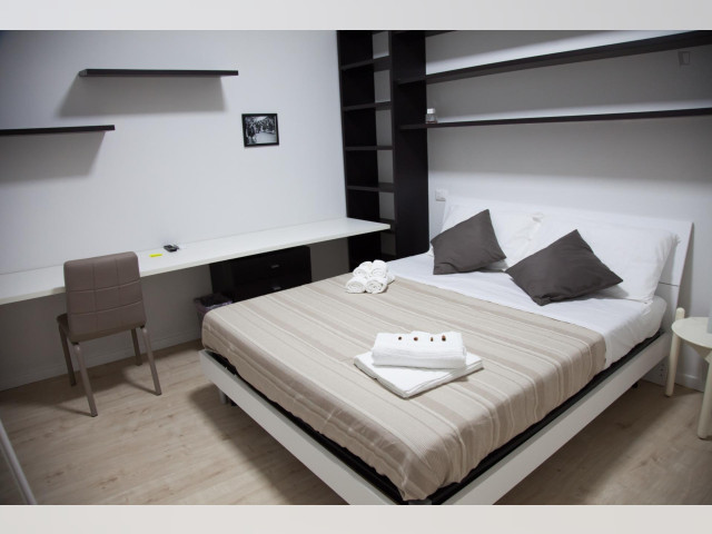 Italy furnished Room in Lombardy, Milan