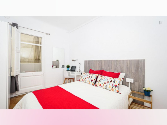 Spain furnished Room in Catalonia, Barcelona