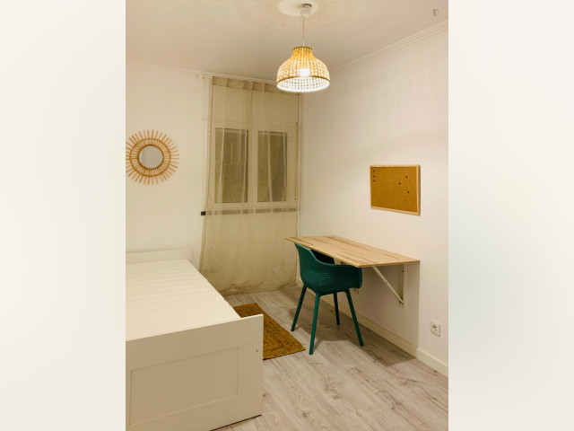 Portugal furnished Room in Lisboa-Tagus Valley, Lisbon