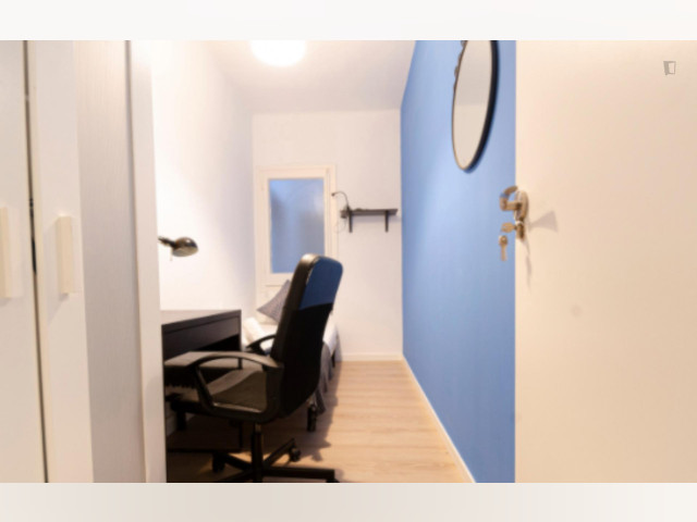 Spain furnished Room in Catalonia, Barcelona