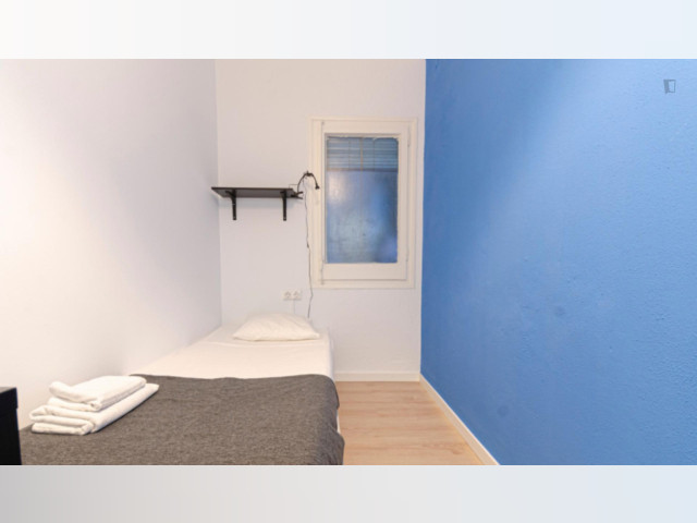 Spain furnished Room in Catalonia, Barcelona
