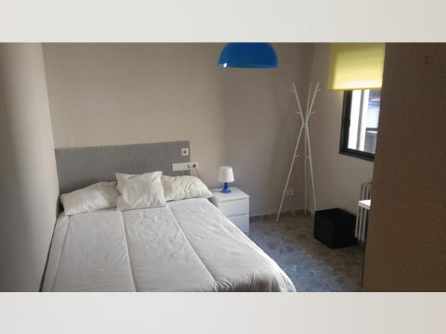 Spain furnished Room in Valencia, Valencia