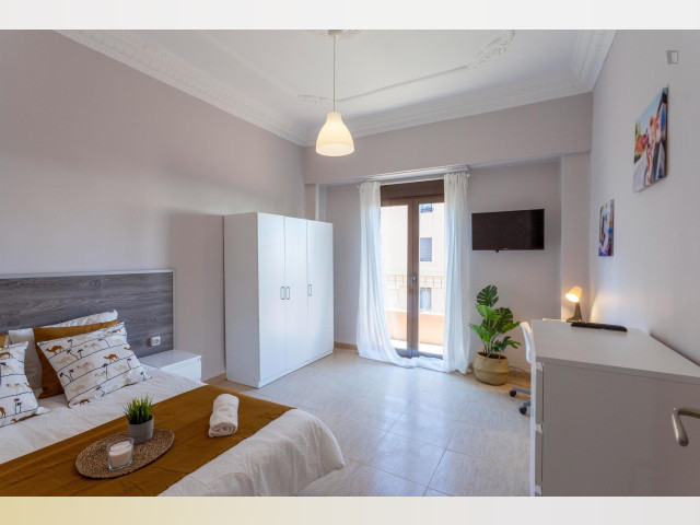 Spain furnished Room in Valencia, Valencia
