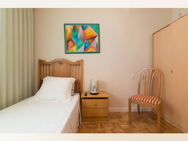 Spain furnished Room in Madrid, Madrid