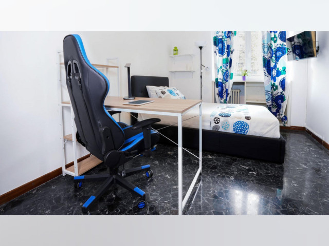 Italy furnished Room in Lombardy, Milan