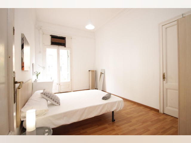 Spain furnished Room in Catalonia, Barcelona