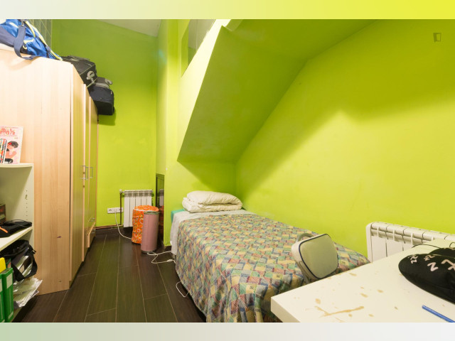 Spain furnished Room in Madrid, Madrid
