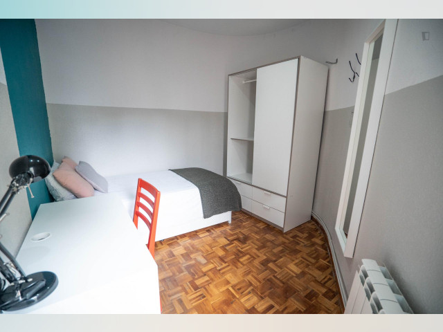 Spain furnished Room in Madrid, Madrid