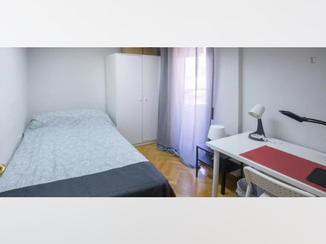 Spain furnished Room in Valencia, Valencia