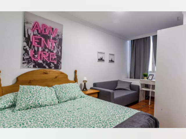 Spain furnished Room in Valencia, Valencia