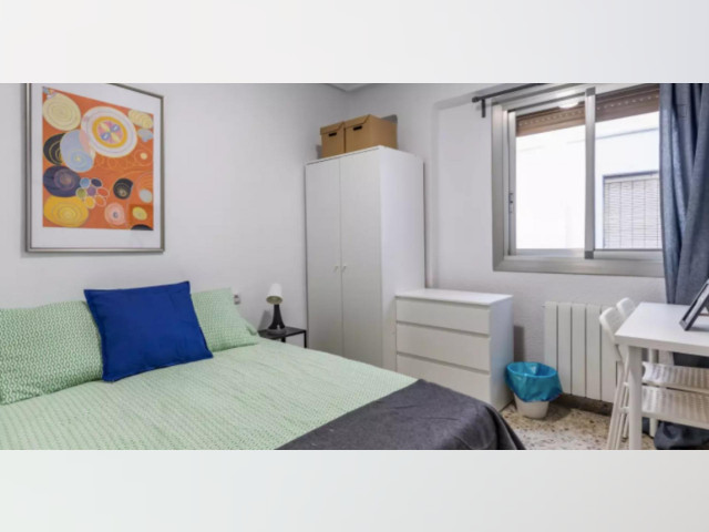 Spain furnished Room in Valencia, Valencia