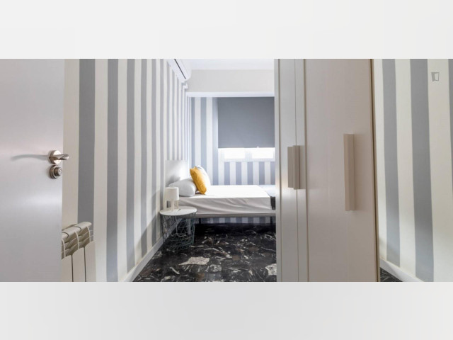 Spain furnished Room in Valencia, Valencia
