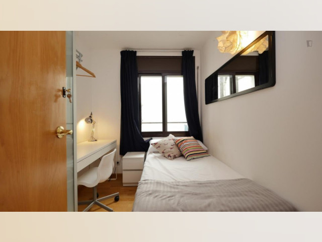 Spain furnished Room in Catalonia, Barcelona