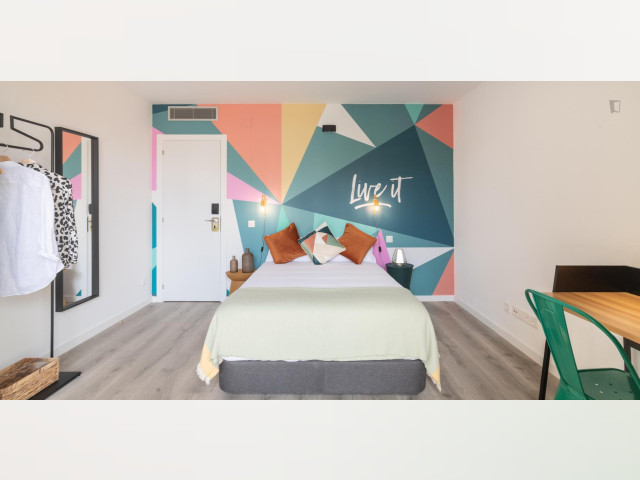 Spain furnished Room in Catalonia, Barcelona
