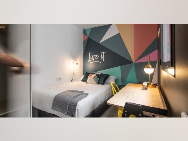 Spain furnished Room in Catalonia, Barcelona