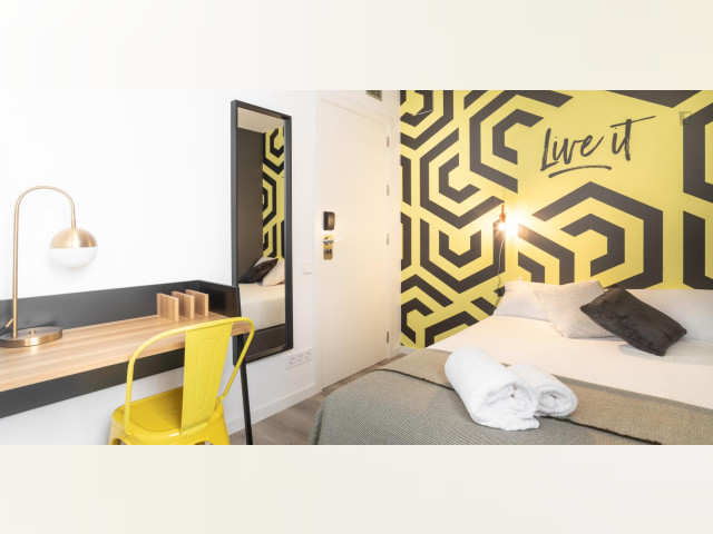 Spain furnished Room in Catalonia, Barcelona