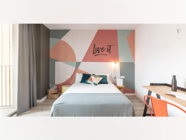 Spain furnished Room in Catalonia, Barcelona