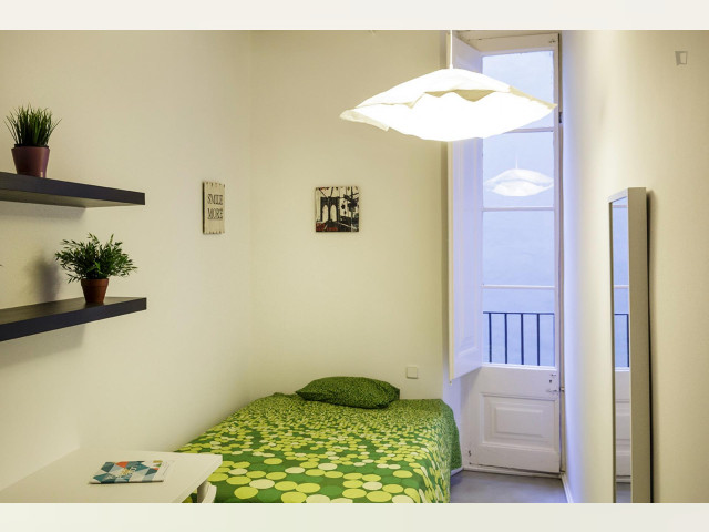 Spain furnished Room in Catalonia, Barcelona