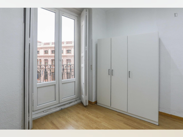 Spain furnished Room in Madrid, Madrid