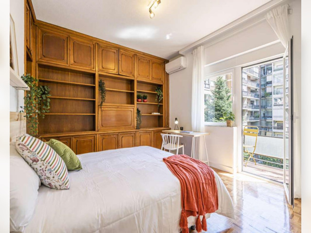 Spain furnished Room in Madrid, Madrid