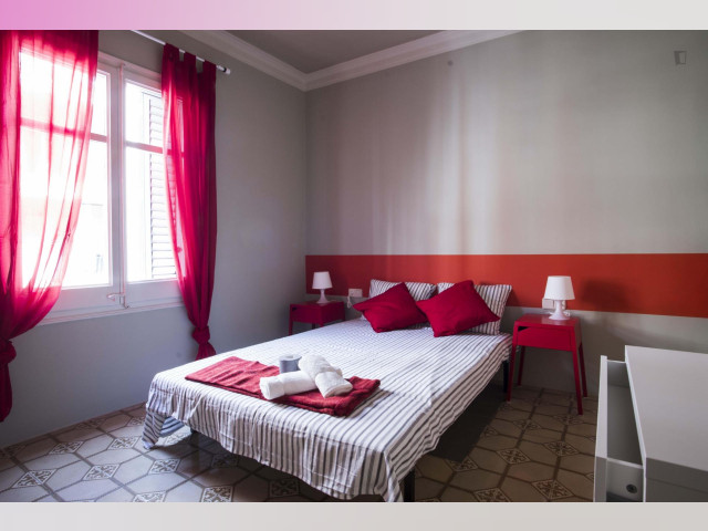 Spain furnished Room in Catalonia, Barcelona