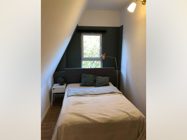 Quarto Mobiliado Alugueres de longa duração em Cologne