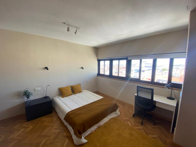 Spain furnished Room in Madrid, Madrid