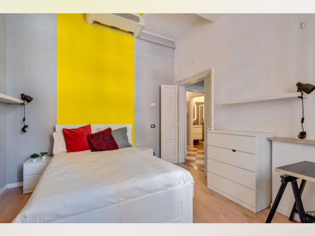 Italy furnished Room in Lombardy, Milan