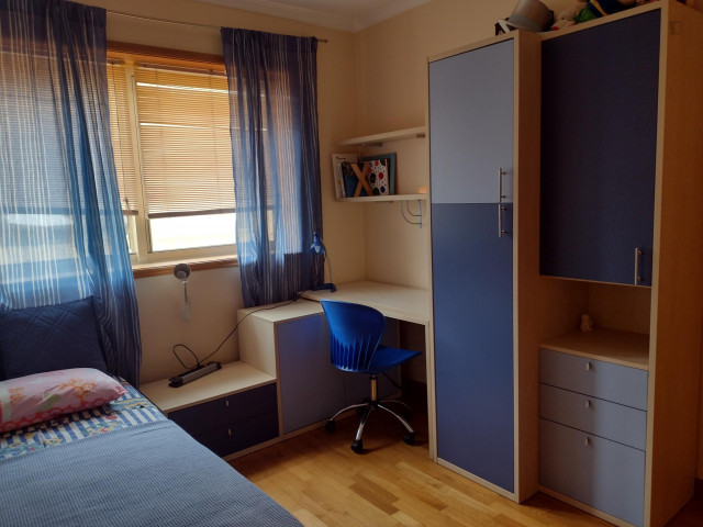 Portugal furnished Room in Porto-North Portugal, Porto Oporto