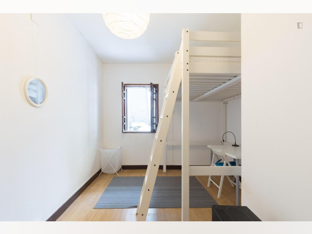 Portugal furnished Room in Porto-North Portugal, Porto Oporto