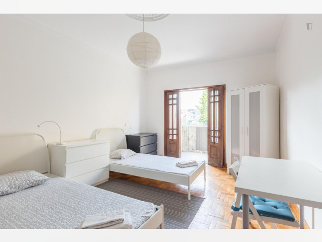 Portugal furnished Room in Porto-North Portugal, Porto Oporto