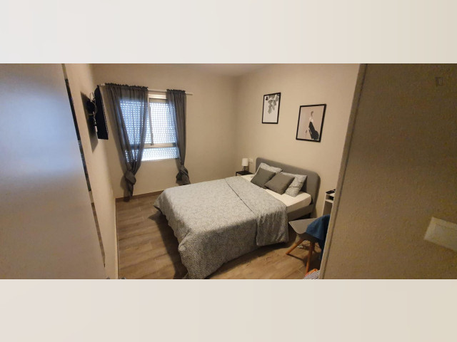 Spain furnished Room in Valencia, Alicante