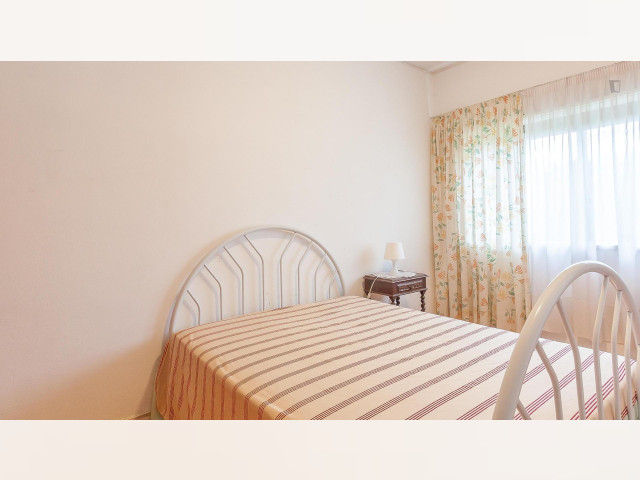 Portugal furnished Room in Porto-North Portugal, Porto Oporto