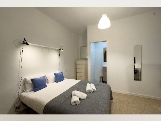 Spain furnished Room in Catalonia, Barcelona