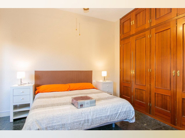 Spain furnished Room in Valencia, Valencia