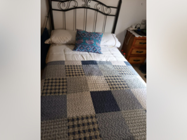 Spain furnished Room in Andalucia, Granada