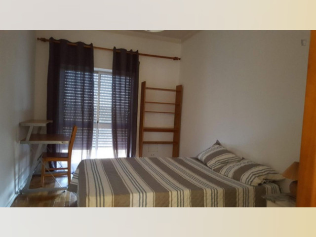 Portugal furnished Room in Beiras, Coimbra