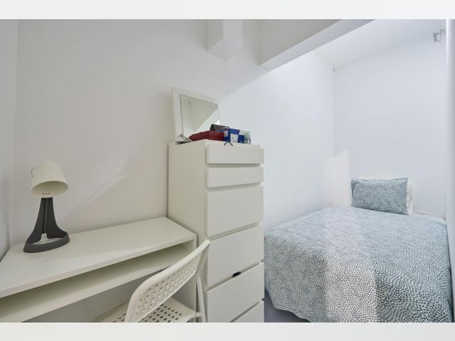 Portugal furnished Room in Lisboa-Tagus Valley, Lisbon