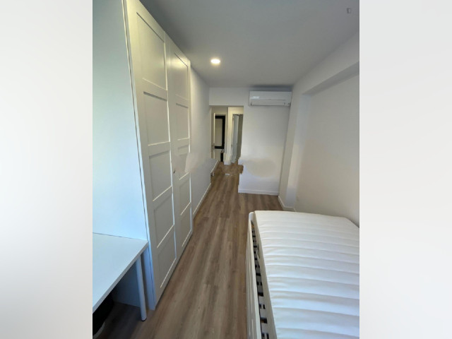 Spain furnished Room in Catalonia, Barcelona