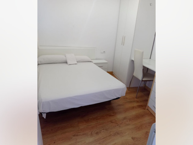 Spain furnished Room in Catalonia, Barcelona