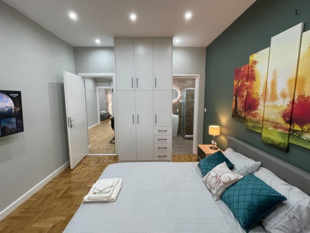 Athens Room for rent