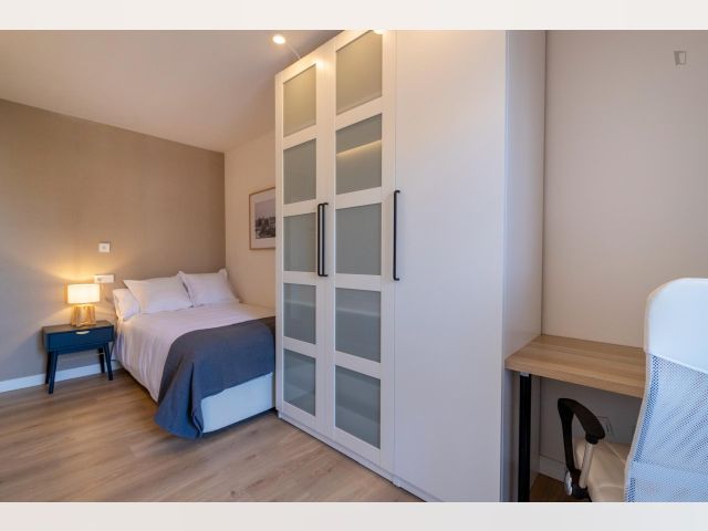 Spain furnished Room in Valencia, Valencia
