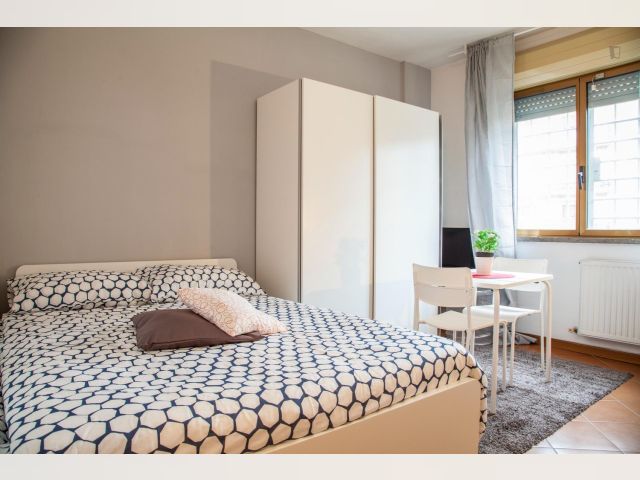 Italy furnished Room in Lazio, Rome